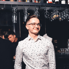 Freelancer Rostislav Y. — Ukraine, Kyiv. Core skill — HTML & CSS, Javascript and Typescript