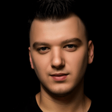 Ruslan R.