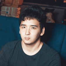 Freelancer Rustam T. — Kazachstan, Ałmaty (Alma-Ata). Specjalizacja — Projektowanie stron internetowych, Projektowanie wizytówek