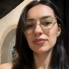 Freelancer Anna R. — Ukraine. Core skill — Databases & SQL