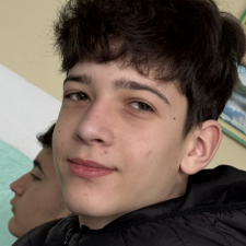 Freelancer Danylo S. — Ukraina. Specjalizacja — Infografiki