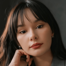 Freelancer Elena N. — Meksyk, Quertaro. Specjalizacja — Tłumaczenie tekstów, Badania marketingowe