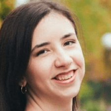 Freelancer Aleksandra V. — Ukraina, Dniepr. Specjalizacja — Tłumaczenie tekstów, Język angielski