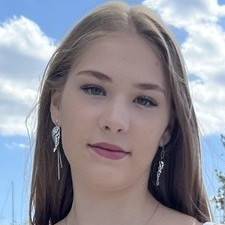 Freelancer Sasha V. — Ukraina, Nikołajew. Specjalizacja — Projektowanie stron internetowych, Loga