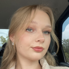 Freelancer Svitlana S. — Ukraina, Sokali. Specjalizacja — Projektowanie wnętrz, Loga