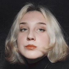 Freelancer Anhelina S. — Ukraine, Dnepr. Core skill — Social Media Advertising, Text Translation