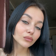 Freelancer Yeva S. — Ukraine. Core skill — Web Programming