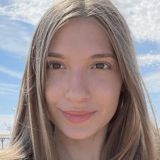 Фрилансер Polina S. — Украина, Киев. Специализация — Дизайн сайтов, Логотипы