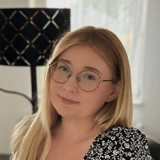Freelancer Viktoriia S. — Ukraina, Nikołajew. Specjalizacja — Praca z klientami, Edycja i korekta tekstu