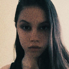 Freelancer Sofiia D. — Ukraine, Ivano-Frankovsk. Core skill — Presentations, Text Translation