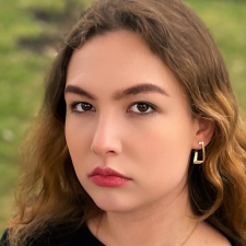 Freelancer Sofiia Z. — Ukraina, Równe. Specjalizacja — Wiersze, piosenki, proza