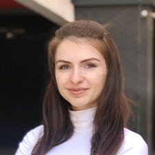 Freelancer Sofiia D. — Ukraine, Lvov. Core skill — Copywriting, Tuition