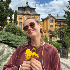 Freelancer Sonia K. — Ukraine, Kharkiv. Core skill — Print Design, Articles & Blog Posts