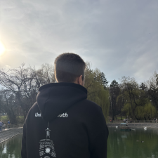 Freelancer Roman S. — Ukraine, Vinnytsia. Core skill — HTML & CSS, HTML & CSS