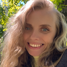 Фрилансер Tetiana V. — Украина, Киев. Специализация — Услуги диктора