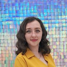 Freelancer Tetyana D. — Ukraine, Zaleshchiki. Core skill — Presentations, Ukrainian