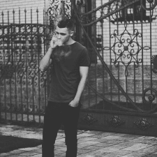 Freelancer Andrey G. — Ukraina. Specjalizacja — Loga
