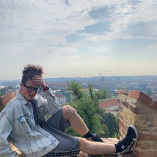 Freelancer Svyatoslav L. — Ukraine, Kharkiv. Core skill — Web Design, Web Programming