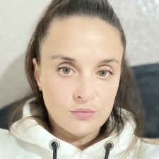 Daniela U.