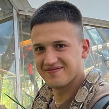 Фрилансер Вадим Р. — Украина, Полтава. Специализация — Перевод текстов, Аудио и видео монтаж