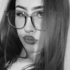 Freelancer Valeryia V. — Ukraine, Ichnya. Core skill — App Development for Android, AI Content Creation