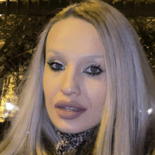 Фрилансер Valeriia R. — Україна, Київ. Спеціалізація — Дизайн візиток, Логотипи