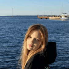 Freelancer Valeriia R. — Estonia, Tallin. Specjalizacja — Loga, Projektowanie wizytówek