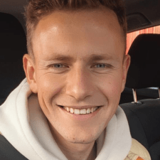 Фрилансер Валентин П. — Украина, Житомир. Специализация — Перевод текстов, Дизайн визиток