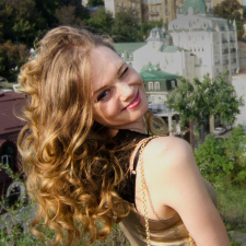 Freelancer Kseniya V. — Ukraine, Kyiv. Core skill — Outdoor Advertising, Print Design
