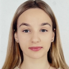 Freelancer Kateryna V. — Ukraine, Kyiv. Core skill — Copywriting, Content Management