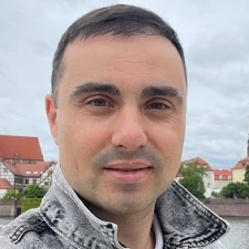 Заказчик Вадим В. — Украина, Киев.