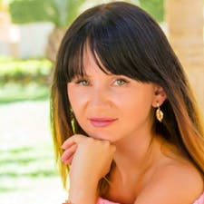 Freelancer Vira P. — Ukraina, Kijów. Specjalizacja — Usługi księgowe, Automatyzacja zarządzania przedsiębiorstwem