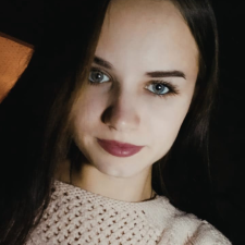 Freelancer Veronika O. — Węgry. Specjalizacja — Praca z klientami, Reklama kontekstowa