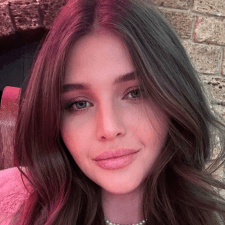 Фрилансер Viktoriia P. — Украина, Киев. Специализация — Логотипы, AI в дизайне
