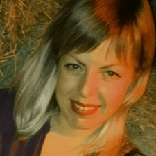 Freelancer Viktoriia F. — Ukraine, Dnepr. Core skill — Copywriting, Rewriting