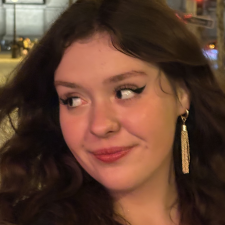 Freelancer Viktoriia K. — Francja, Lyon. Specjalizacja — Tłumaczenie tekstów, Copywriting
