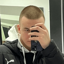 Freelancer Vladislav K. — Ukraina. Specjalizacja — Copywriting, Publikacja ogłoszeń