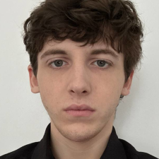Freelancer Vladislav S. — Ukraine, Mykolaiv. Core skill — Content Management, 3D Modeling