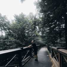 Freelancer Vlad V. — Ukraina. Specjalizacja — Tłumaczenie tekstów, Copywriting