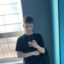Freelancer Vlad S. — Ukraine, Rovno. Specialization — Tuition, Customer Support