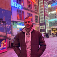 Заказчик Богдан Г. — Украина, Киев.
