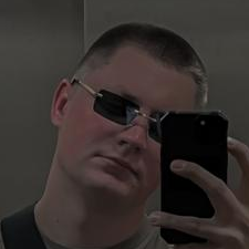 Freelancer Vladislav K. — Ukraine, Bucha. Fachgebiet — System- & Netzwerkadministration