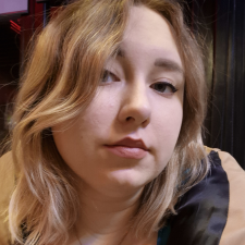 Freelancer Anastasiia H. — Ukraine, Kyiv. Core skill — Presentations, Social Media Page Design