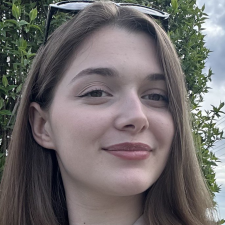Freelancer Yana N. — Ukraine, Lvov. Core skill — Copywriting, Articles & Blog Posts