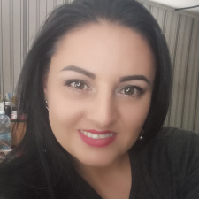 Freelancer Yana T. — Ukraina. Specjalizacja — Copywriting, Tłumaczenie tekstów