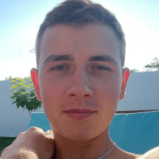 Freelancer Yaroslav Y. — Ukraine, Zhitomir. Core skill — Copywriting, Cryptocurrency & Blockchain