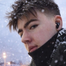 Фрилансер Yaroslav V. — Италия, Foligno. Специализация — AI в дизайне, Украинский язык