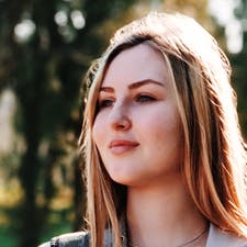 Freelancer Yaroslava D. — Ukraina, Dniepr. Specjalizacja — Fotografowanie, Obróbka zdjęć