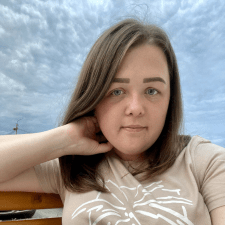Freelancer Yuliia P. — Ukraine, Kamenets-Podolskii. Core skill — Python, Desktop Apps