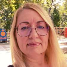 Freelancer Yuliia K. — Ukraine, Kharkiv. Core skill — HTML & CSS, HTML & CSS
